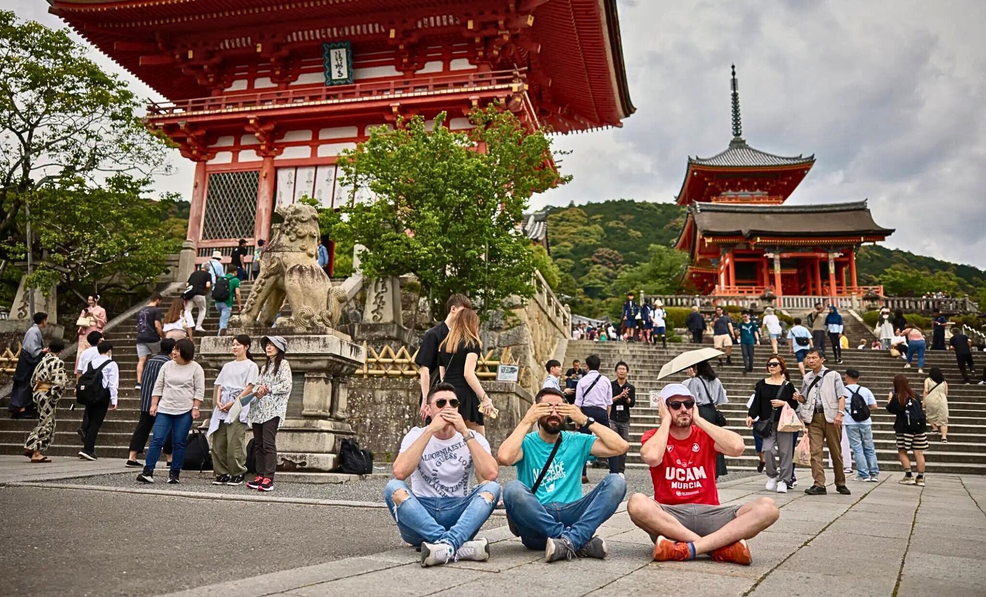 Japan's Tourist Industry Under Fire for Increased Charges to Foreign Tourists